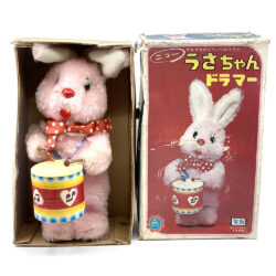 Alternative view of Vintage 1970s ALPS Japan Large Rabbit Drummer toy