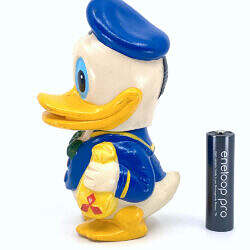 Alternative view of Vintage 1970s Disney Donald Duck Sofubi Figure